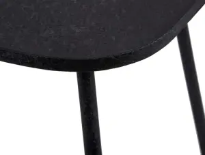 boaz-kisasztal-fekete-asztal